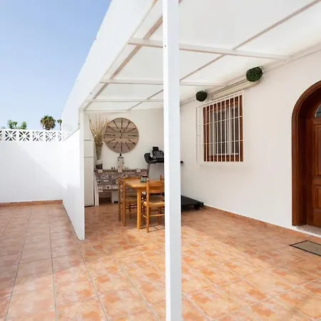 Bungalow Los Agaves شقة *